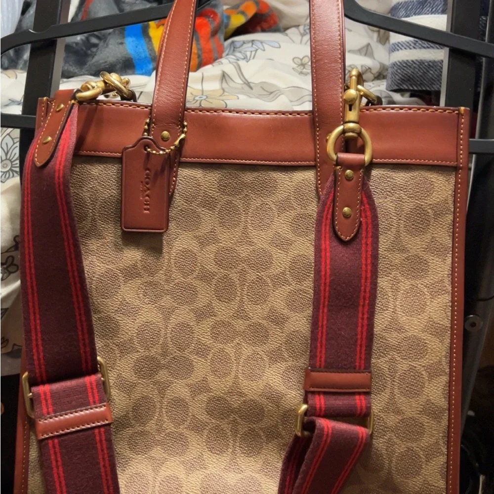 Coach Field Tote Crossbody Signature Canvas Horse & Carriage Bag Tan Truffle - Picture 12 of 12